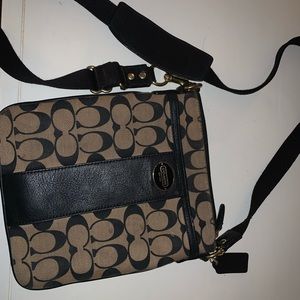 Vintage Coach crossbody